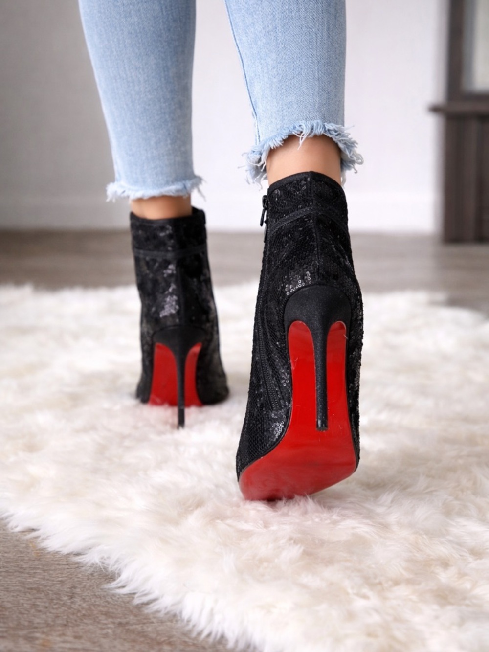 NWT Christian Louboutin Moulakate 100 Glitter Ankle Boots EU 37.5 US 7 Red Sole - Picture 3 of 10